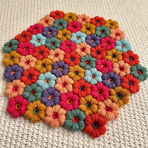 Bright Newborn Layering Blanket Photoshoot Flower Layer for Baby Photography - Picture 4 of 5